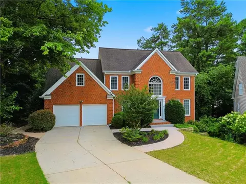 120 N Hillbrooke Trl, Alpharetta, GA 30005