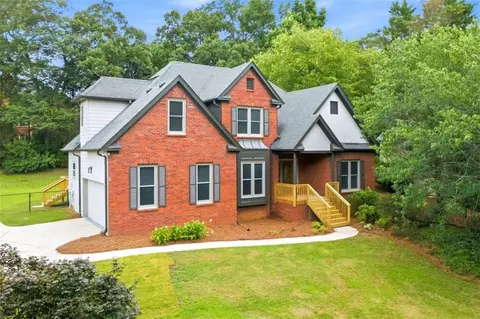 3580 Chartwell Blvd, Suwanee, GA 30024