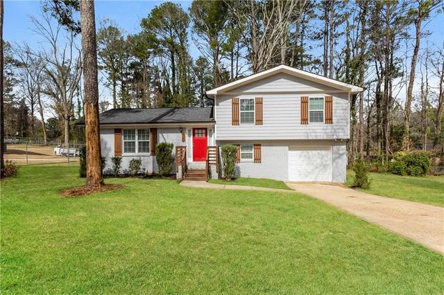 4111 Northstrand Dr, Decatur, GA 30035
