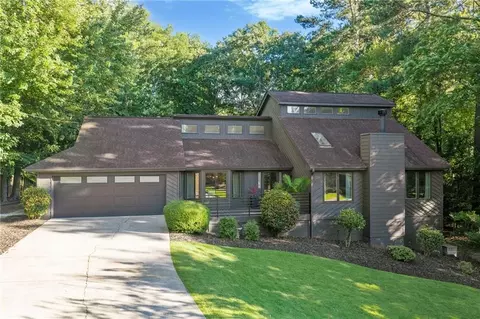 3785 Whitney Pl, Duluth, GA 30096