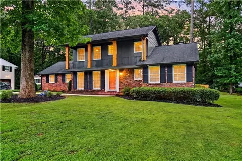2664 Black Forest Trl SW, Atlanta, GA 30331