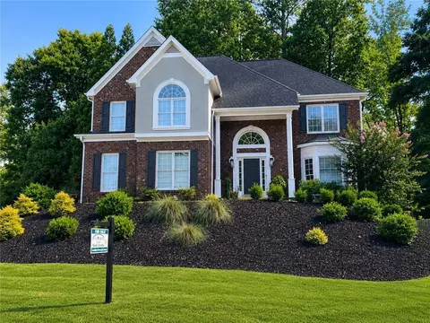 5539 Hedge Brooke Dr NW, Acworth, GA 30101