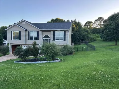 6035 Daffodil Dr, Flowery Branch, GA 30542
