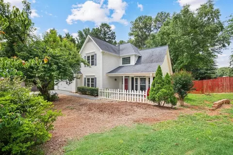 52 Winfield Ter SW, Marietta, GA 30064