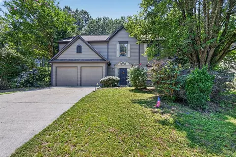 855 Underhill Ct, Buford, GA 30518