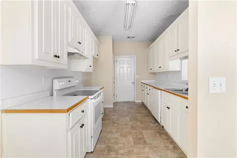 Entry Way - 314 Apache Dr, Canton, GA 30115 photo 1 of 1