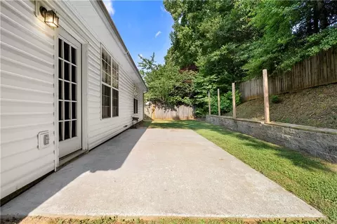 Exterior - 314 Apache Dr, Canton, GA 30115 photo 2 of 7