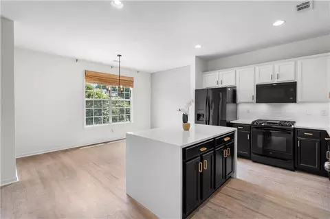 3635 Chattahoochee Summit Dr SE, Atlanta, GA 30339