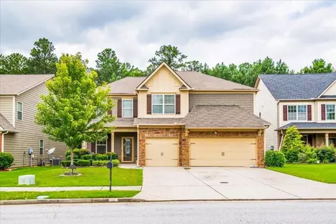 7306 Parkland Bnd, Fairburn, GA 30213