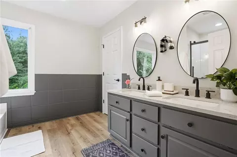 Bath - 421 Eagle Ridge Trl, Canton, GA 30114 photo 1 of 5