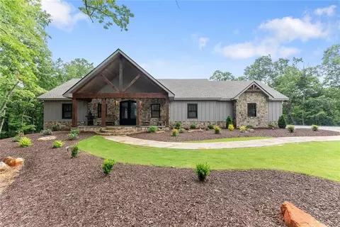 1055 S Laceola Rd, Cleveland, GA 30528
