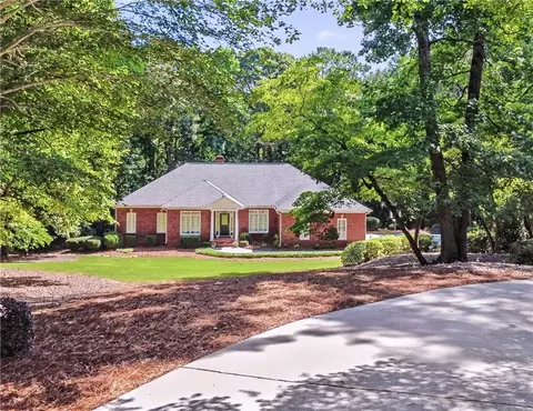 3741 Apalachee Rdg, Monroe, GA 30656