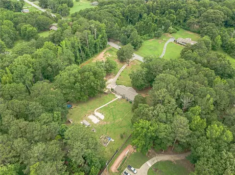 1931 Lake Jodeco Rd, Jonesboro, GA 30236