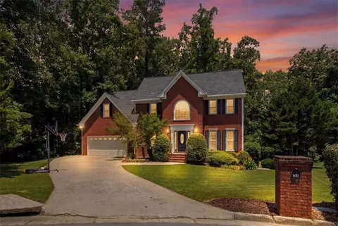 986 Sunhill Ct, Lawrenceville, GA 30043