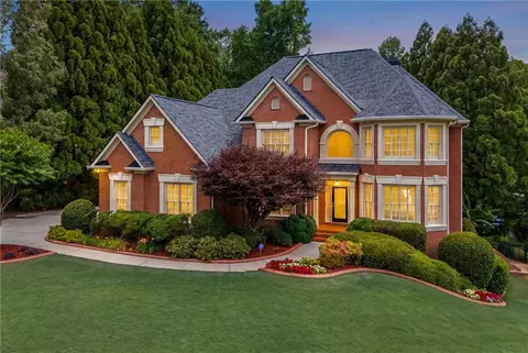 2359 Glenmore Ln, Snellville, GA 30078