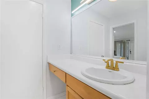 1150 Collier Rd #25D, Atlanta, GA 30318