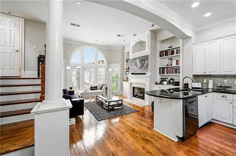 3541 Roswell Rd NE #11, Atlanta, GA 30305