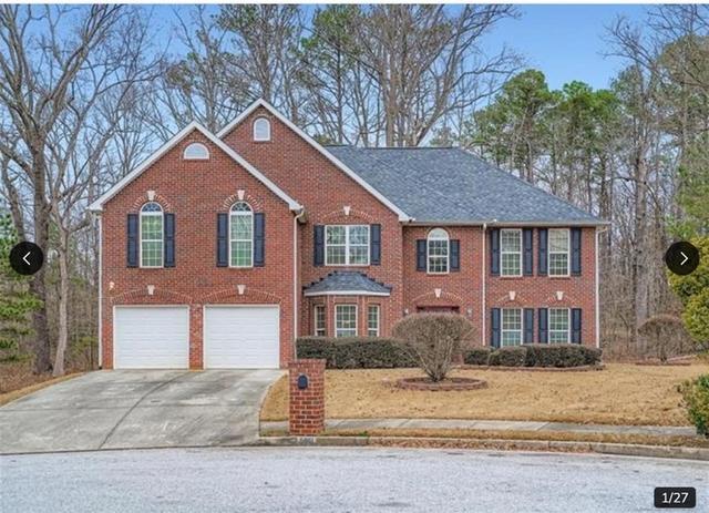 5861 Fairington Farms Ln, Lithonia, GA 30038
