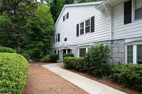 136 Peachtree Memorial Dr NW #SC7, Atlanta, GA 30309