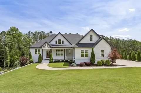 224 Autumn Brook Dr, Canton, GA 30115