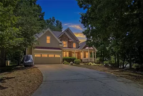 182 Little Victoria Rd, Woodstock, GA 30189