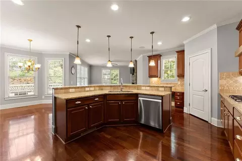 Kitchen - 872 Pathview Ct, Dacula, GA 30019 photo 3 of 7