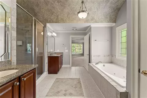 Bath - 872 Pathview Ct, Dacula, GA 30019 photo 3 of 9