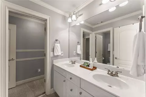 Bath - 872 Pathview Ct, Dacula, GA 30019 photo 7 of 9