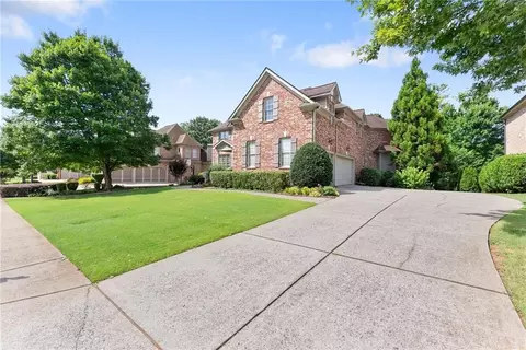 Exterior - 872 Pathview Ct, Dacula, GA 30019 photo 3 of 21