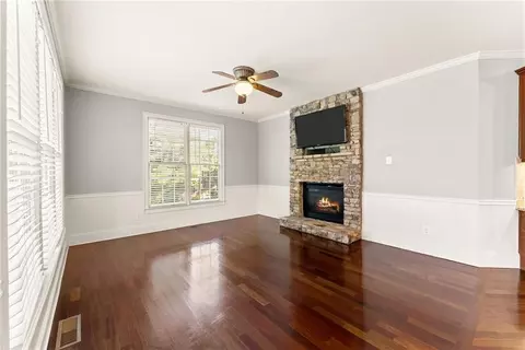 Living - 872 Pathview Ct, Dacula, GA 30019 photo 10 of 21