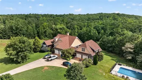 7226 Tyree Rd, Winston, GA 30187