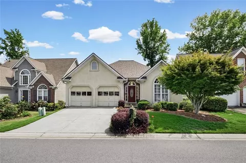 1453 Rosewood Creek Dr, Marietta, GA 30066