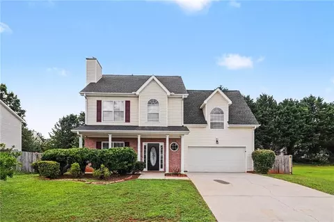 7873 Chadwick Ln, Riverdale, GA 30274
