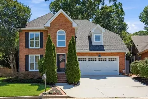 1527 Pangborn Station Dr, Decatur, GA 30033
