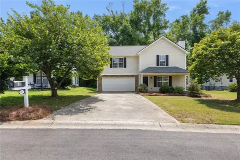 147 Richmond Dr, Dawsonville, GA 30534