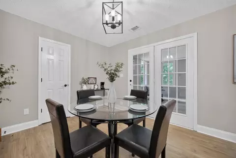 Dining - 11 Willow Ridge Dr, Hampton, GA 30228 photo 2 of 2