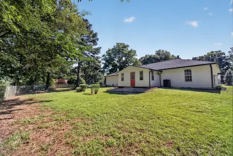 Exterior - 11 Willow Ridge Dr, Hampton, GA 30228 photo 7 of 9