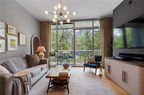 44 Peachtree Pl NE #822, Atlanta, GA 30309