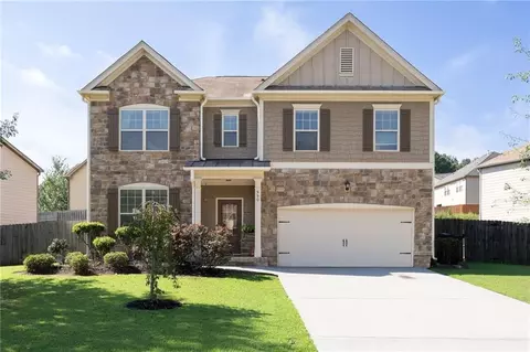 550 Red Fox Dr, Dallas, GA 30157