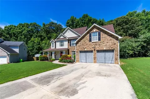 436 Ryoaks Dr, Hampton, GA 30228 photo 2