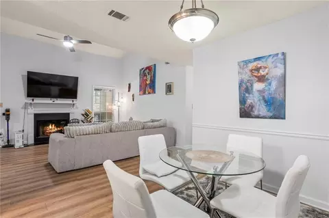 3960 Riverlook Pkwy SE #207, Marietta, GA 30067