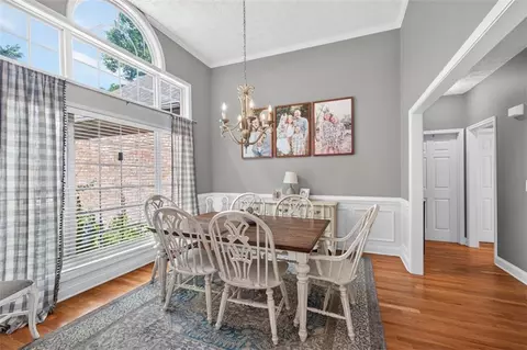 Dining - 323 Oconee Ln, Commerce, GA 30529 photo 2 of 4