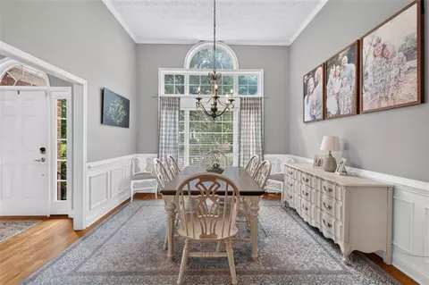 Dining - 323 Oconee Ln, Commerce, GA 30529 photo 1 of 4