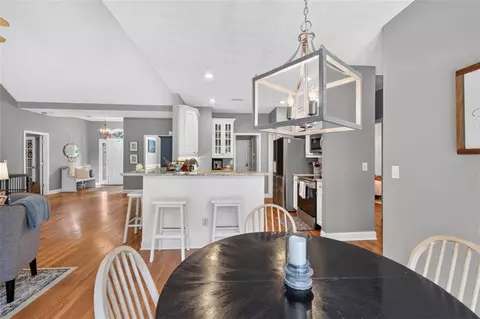 Dining - 323 Oconee Ln, Commerce, GA 30529 photo 4 of 4