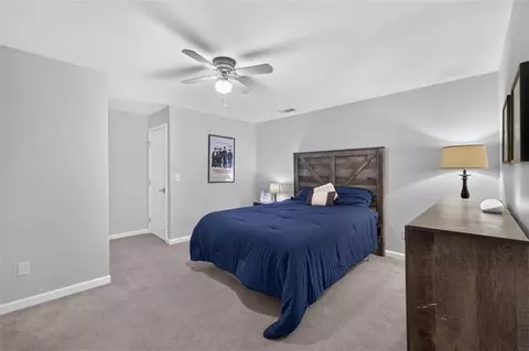 Bedroom - 323 Oconee Ln, Commerce, GA 30529 photo 13 of 14