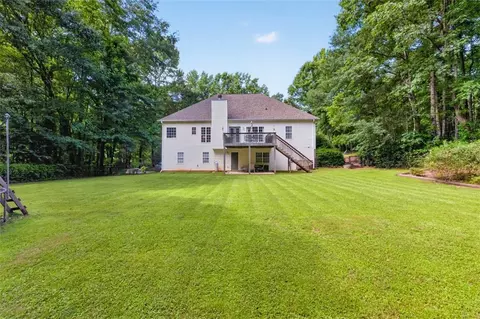 Exterior - 323 Oconee Ln, Commerce, GA 30529 photo 14 of 22