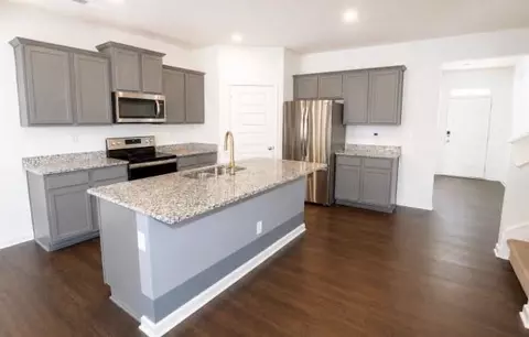 Kitchen - 25 Lena Ct, Covington, GA 30016 photo 1 of 2