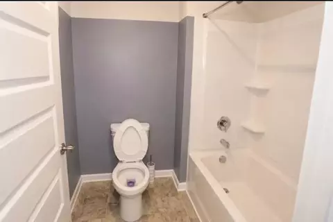 Bath - 25 Lena Ct, Covington, GA 30016 photo 2 of 2