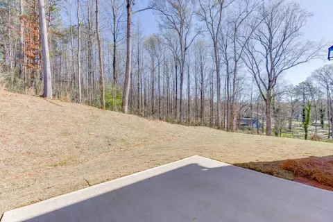 Exterior - 979 Lakeview, Commerce, GA 30529 photo 5 of 8