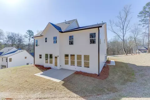 Exterior - 979 Lakeview, Commerce, GA 30529 photo 6 of 8